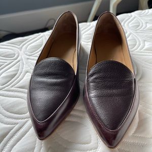 Everlane burgundy modern point loafer